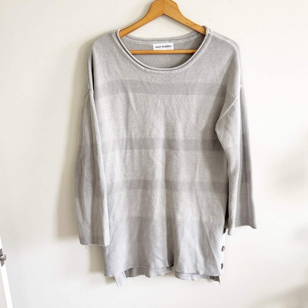 Neon Buddha gray knit stripe button detail long sleeve tunic sweater cotton sz L